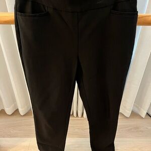 Chico's Classic Black Ankle Pants